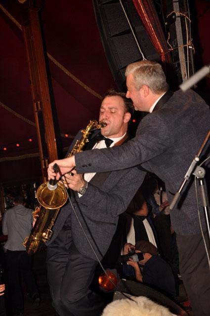 min 2011 12 10 cabaret sauvage 459